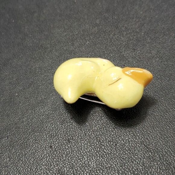 **Sale** Yellow ceramic duck brooch - Picture 4 of 7